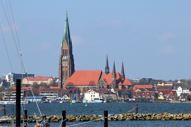 Verkaufsoffener Sonntag Schleswig-Holstein - Historische Städte und tolle Einkaufsmöglichkeiten