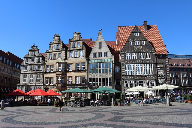 Verkaufsoffener Sonntag Bremen - Der Marktplatz liegt zentral in der Altstadt