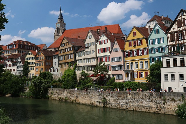 Verkaufsoffener Sonntag Tübingen - Shopping in der bunten Altstadt