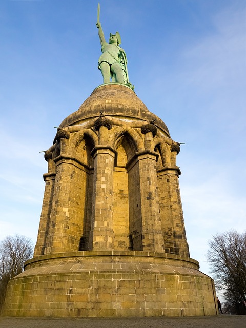 Verkaufsoffener Sonntag Detmold - Das Hermannsdenkmal im Teutoburger Wald