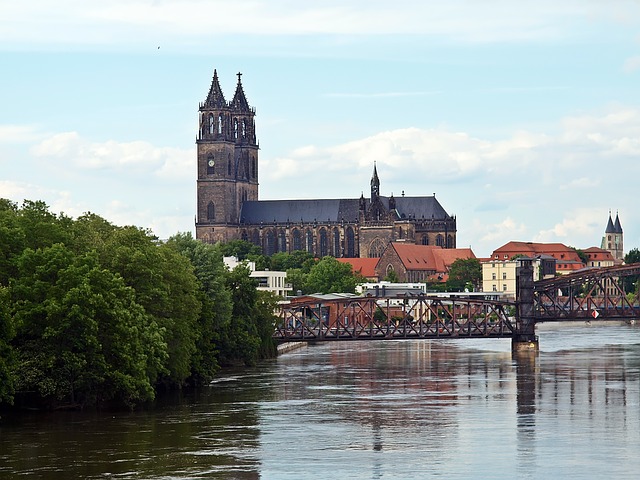 Verkaufsoffener Sonntag Magdeburg - Die Elbmetropole in Sachsen-Anhalt