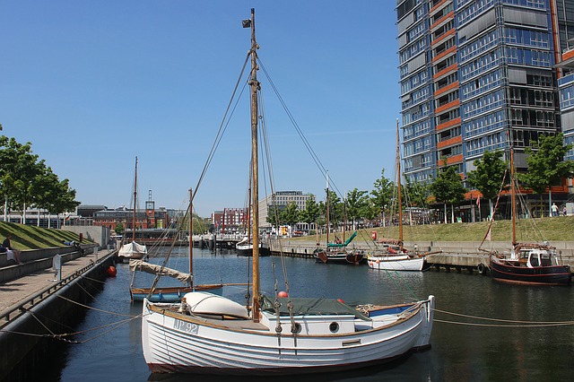 Verkaufsoffener Sonntag Kiel - Landeshauptstadt mit maritimem Flair